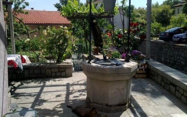 Guesthouse Kuća na šterne