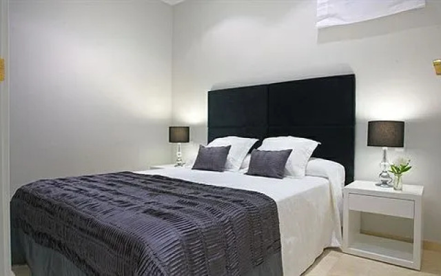 Spain Select Carretas Apartments