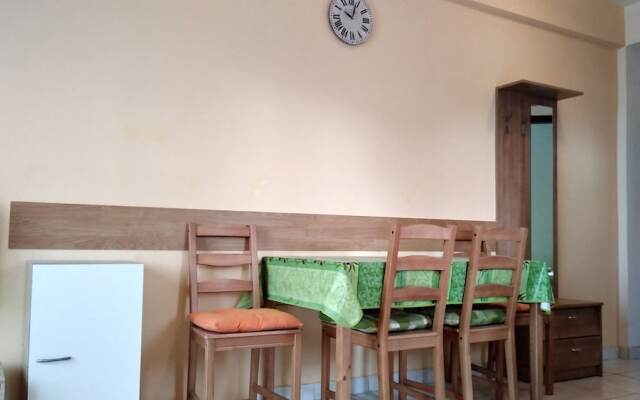 Cozy Apartment Nikky in the Center