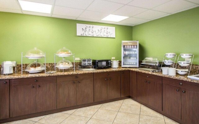 Sleep Inn & Suites Fort Lauderdale Airport