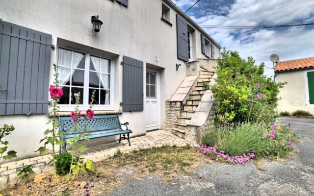 House Matha Ile d'Oléron