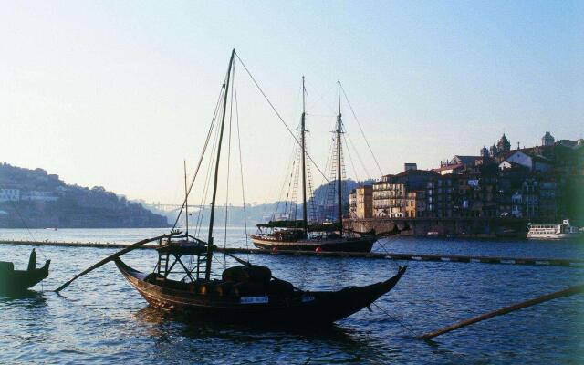 Pestana Vintage Porto Hotel & World Heritage Site