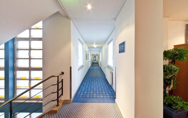 Novum Hotel Boulevard Stuttgart City