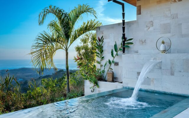 Golden Pineapple Villas