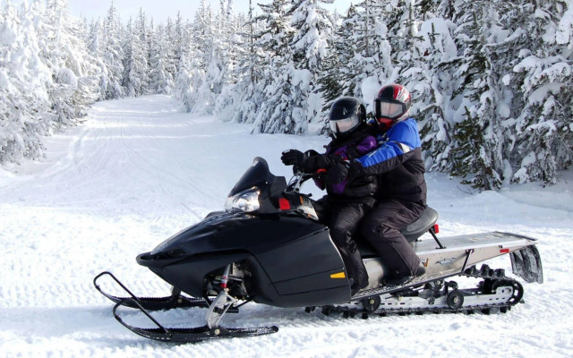 The Pointe Hotel and Suites