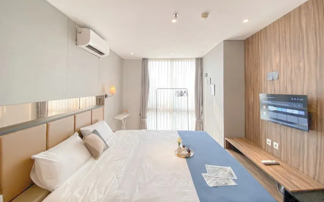 Wonderful And Homey 1Br Apartment The Empyreal Epicentrum Kuningan