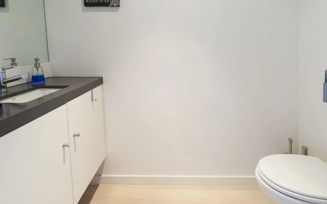 JOIVY Lux & Spacious 1BR home w/ huge terrace, 5mins to Academy of Sciences