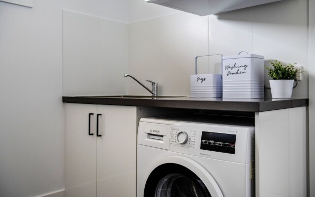 Campanile House by Your Innkeeper Mudgee