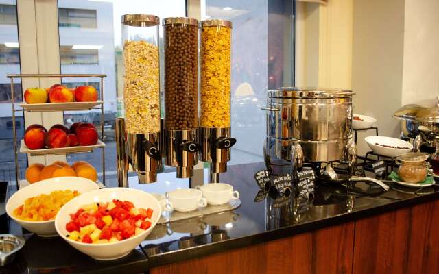 Best Western Hotel Portos