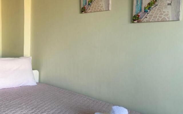 Mpanos Sea Apartment 1
