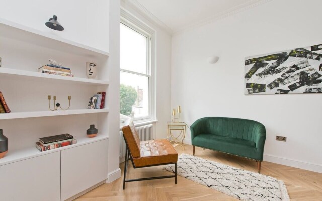 Modern, Chic 1-bed in Notting Hill