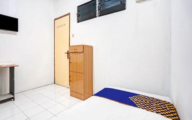 SPOT ON 90403 Gosepa Ngagel