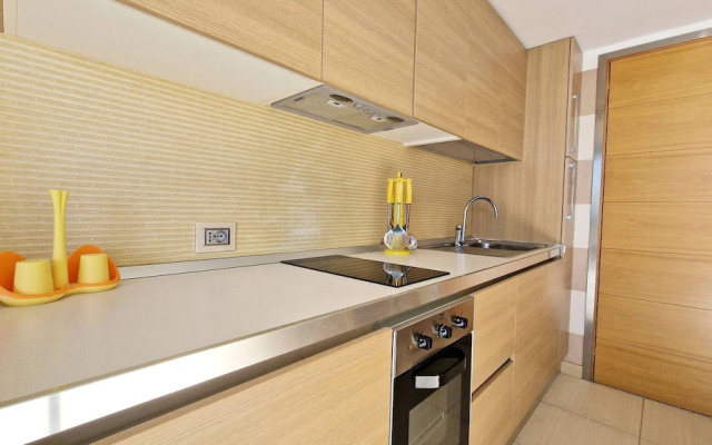 Penthouse Le Vele Sea View 2 Sleeps Air-conditioned