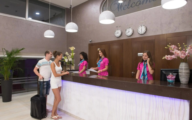 New Famagusta Hotel&Suites