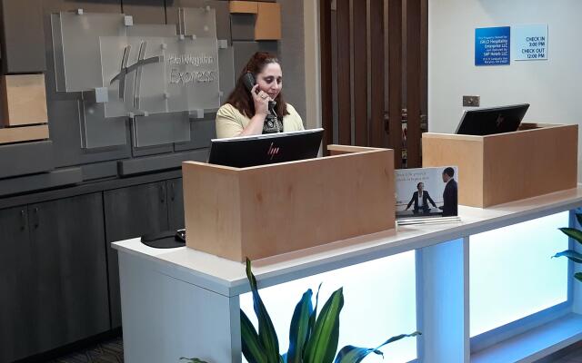 Holiday Inn Express Pittsburgh North by IHG