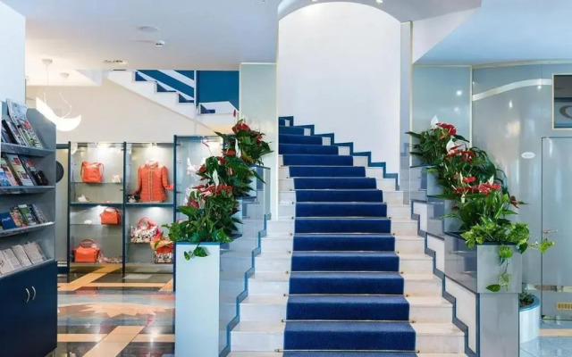 Hotel Luna