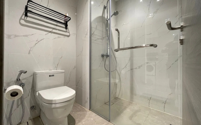 Agile Residence TRX by Isabella