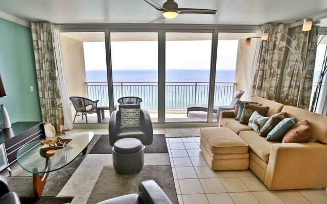 Emerald Beach 1733 - 1977164