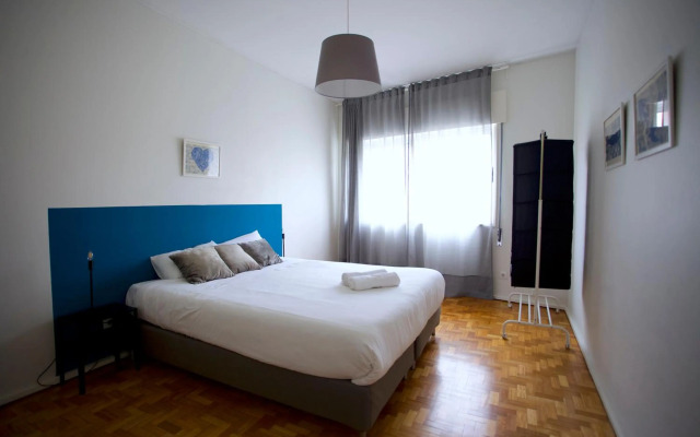 Galante & Waltrick - Downtown 3 Bedroom - Parking Downstairs - Balcony