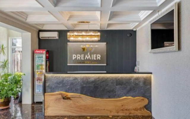 Premier Hotel