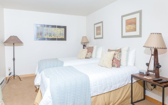 Mountain View Alpine Retreat by RedAwning