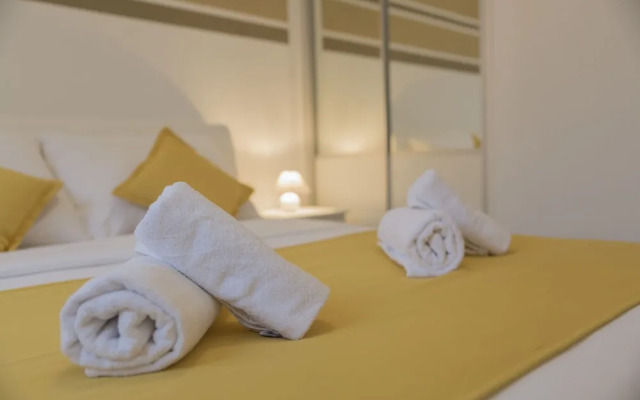 Lux Apartments
