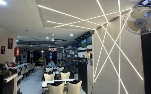 Hotel City Gold by OYO Rooms