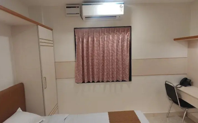 Nandhavanam A Business Class Residency