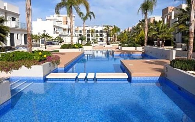 La Zenia Beach Bungalow