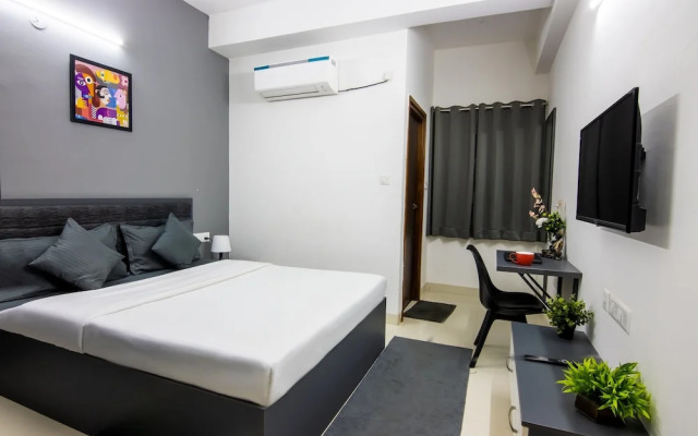 Housr 43 Gachibowli Near DLF Cybercity