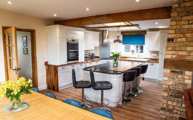 Luxury Immaculate Barn in Beautiful Rural Location