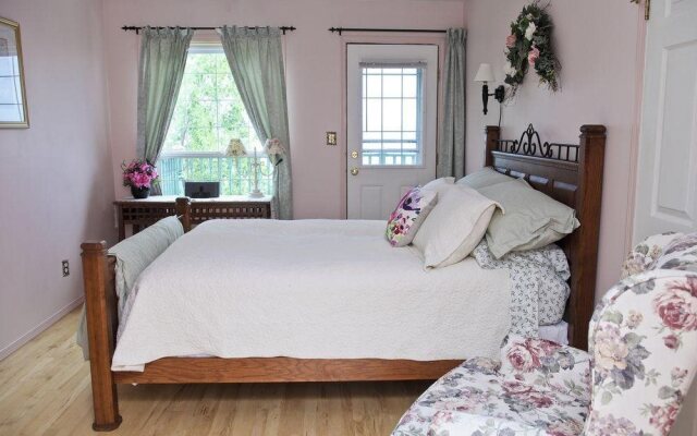 Waterfront Harbour B&B