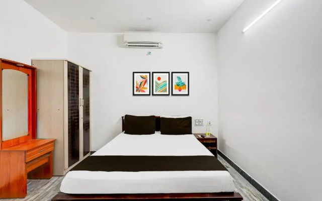 Leo's Home Stay by OYO Rooms
