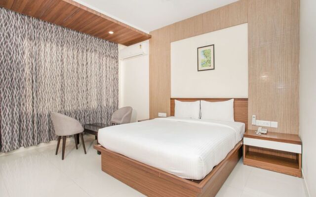 OYO 11308 Benhur Pride Hotel