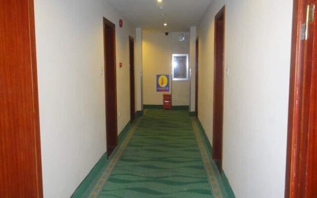 GreenTree Inn Shanghai Dongming Road Subway Station Express