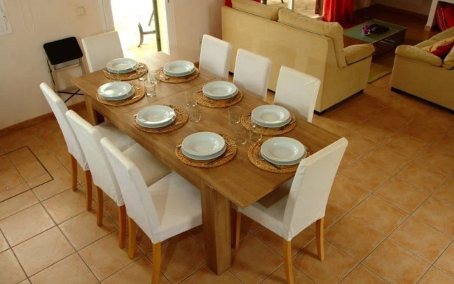 Fincas Mallorca family house with pool 8pax