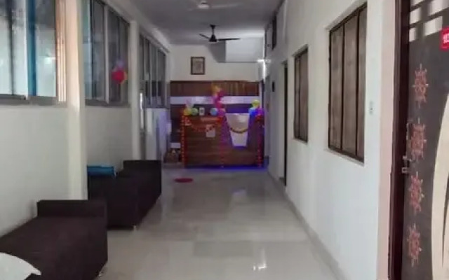 Goroomgo The Ram Krishna Palace Ayodhya