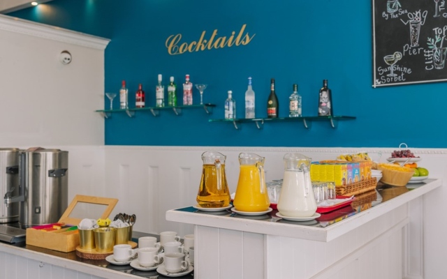 Muthu Westcliff Hotel (Near London Southend Airport)