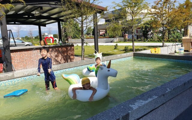 Honeysuckle Family Castle