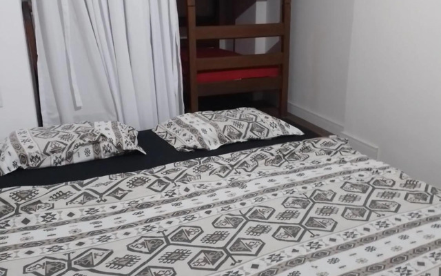 Apt inteiro 1 minuto da praia