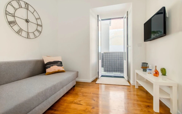 Olarias Terrace By BnBird III