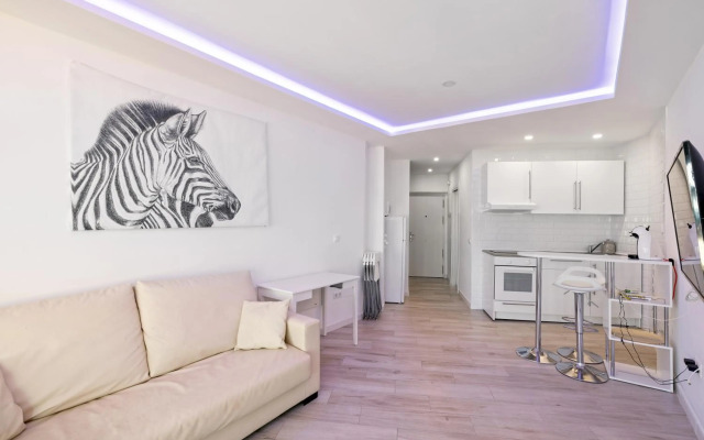 Sunrise Apartment 924