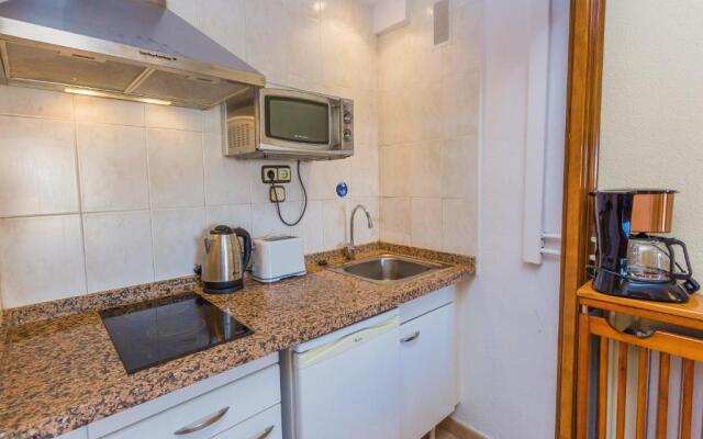 ☆Beachfront 1br Ronda 4 - Ac/Wifi/Pool