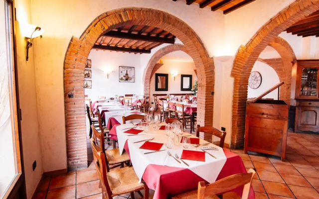 Borgo San Martino Club Resort