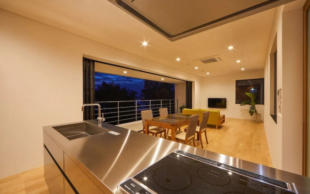 E-horizon Resort Premium SESOKO C