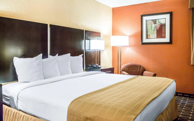 Baymont by Wyndham Scranton Dunmore