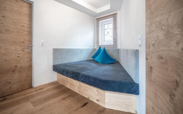 Mountain Living Apartments - Ski-In & Ski-Out