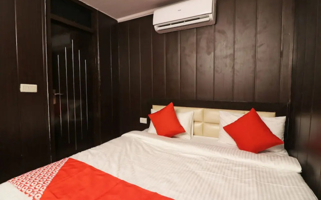 Hotel Grand Inn By OYO Rooms