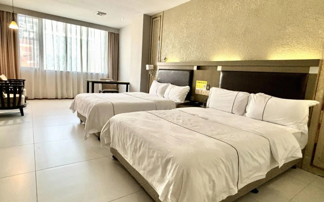 Yuelaideng Hotel