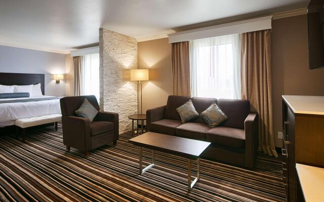 Best Western Plus Diamond Valley Inn